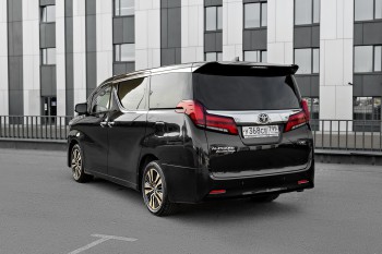 Toyota Alphard, фото 5