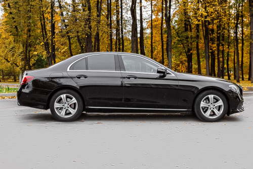 Image Mercedes-Benz E-2135