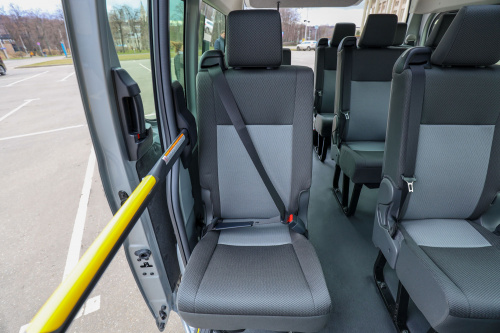 Image Toyota Hiace 9/12 мест10
