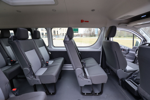 Image Toyota Hiace 9/12 мест12