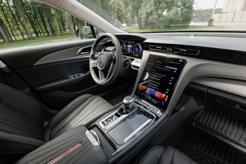 Image Hongqi H5 New14