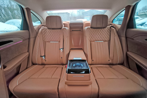 Image Hongqi H916