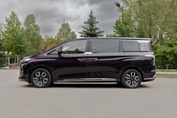 Hongqi HQ9, фото 4