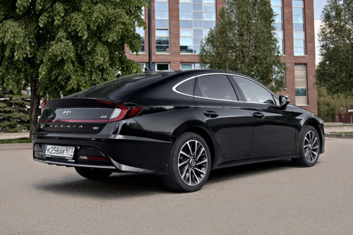 Image Hyundai Sonata с водителем7