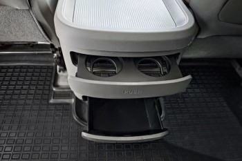 Hyundai Staria с водителем, фото 21
