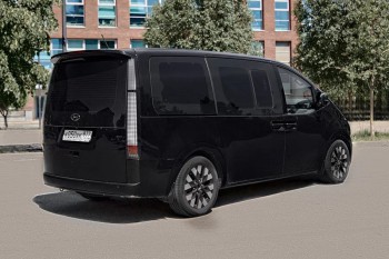 Hyundai Staria с водителем, фото 7