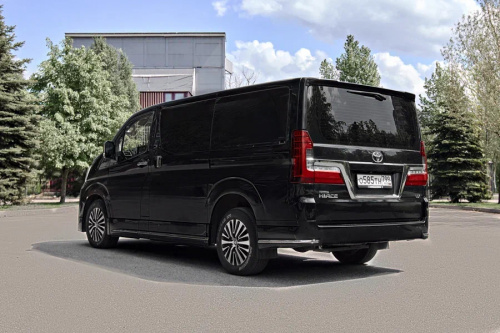 Image Toyota Hiace 5 мест VIP6