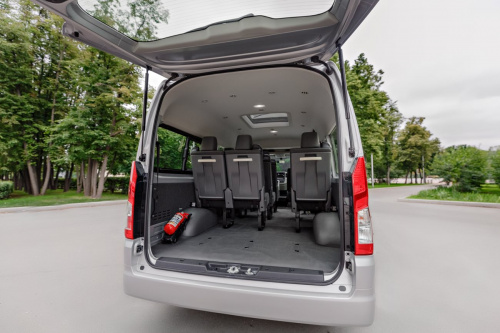 Image Toyota Hiace 9/12 мест20